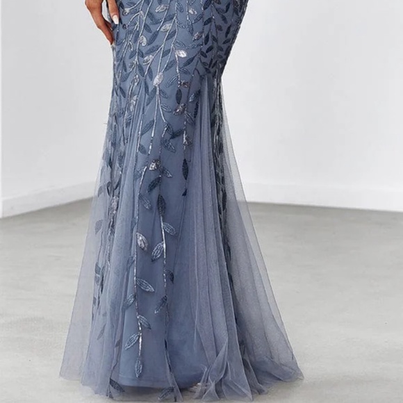 Ever Pretty Double V-Neck Fishtail Sequin Evening Dress - Picture 15 of 16